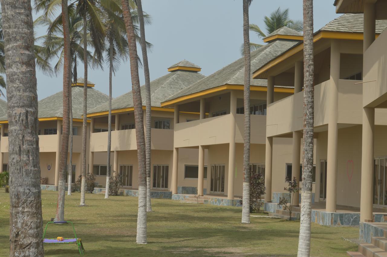 Elmina Bay Resort Exterior photo