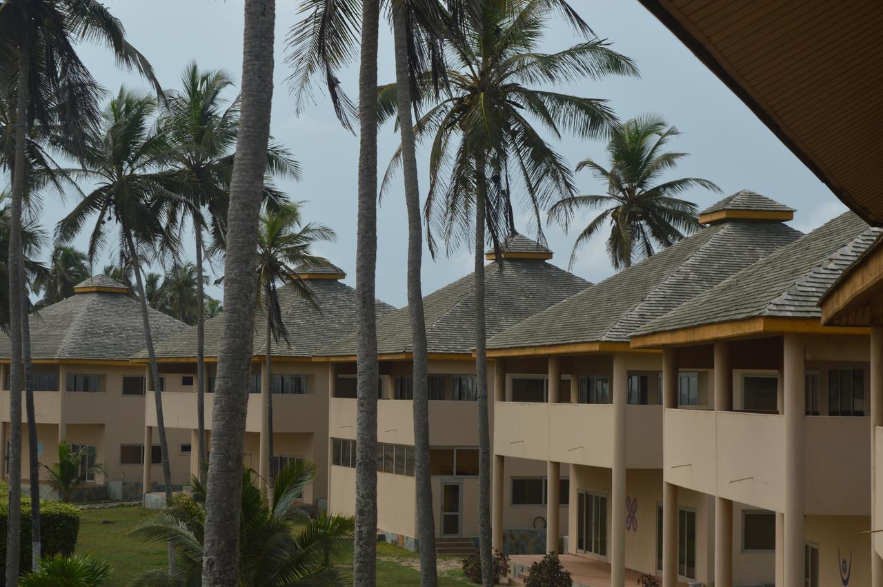 Elmina Bay Resort Exterior photo